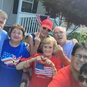 Meet your Posher, Evelyn